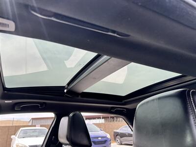 2022 Chrysler 300 S V8   - Photo 12 - Phoenix, AZ 85009