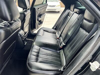 2022 Chrysler 300 S V8   - Photo 14 - Phoenix, AZ 85009