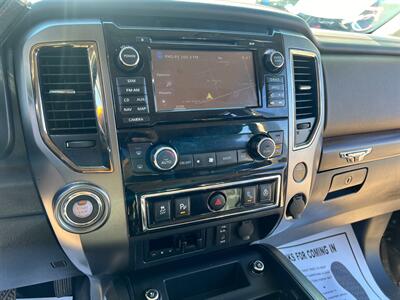 2017 Nissan Titan Platinum Reserve   - Photo 9 - Phoenix, AZ 85009