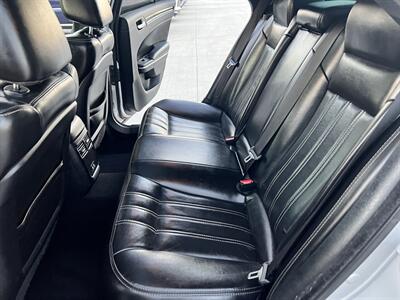 2021 Chrysler 300 S V6   - Photo 12 - Phoenix, AZ 85009