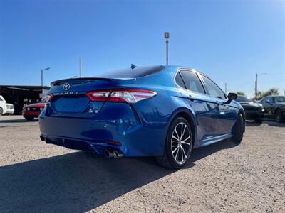 2020 Toyota Camry SE   - Photo 4 - Phoenix, AZ 85009