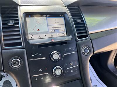 2019 Ford Taurus SEL   - Photo 8 - Phoenix, AZ 85009