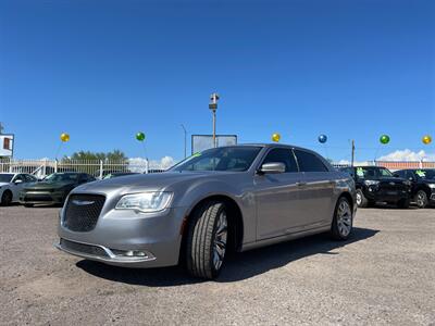 2018 Chrysler 300 Touring L   - Photo 2 - Phoenix, AZ 85009