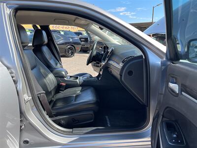2018 Chrysler 300 Touring L   - Photo 7 - Phoenix, AZ 85009