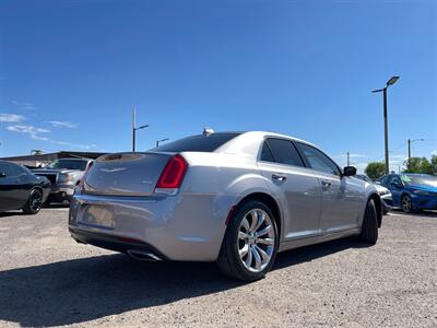 2018 Chrysler 300 Touring L   - Photo 4 - Phoenix, AZ 85009
