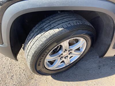 2017 GMC Acadia SLE-1 - Photo 12 - Phoenix, AZ 85009