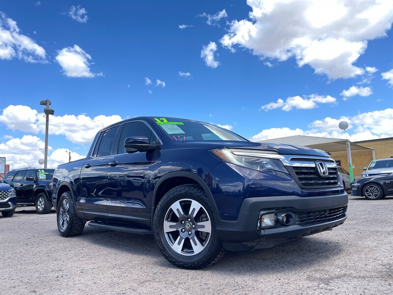 2017 Honda Ridgeline RTL-T's photo