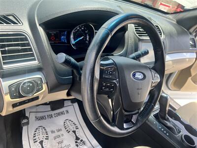 2017 Ford Explorer XLT   - Photo 6 - Phoenix, AZ 85009