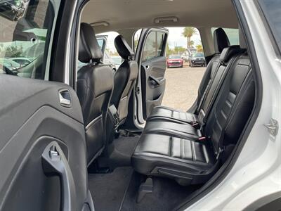 2019 Ford Escape SEL   - Photo 6 - Phoenix, AZ 85009