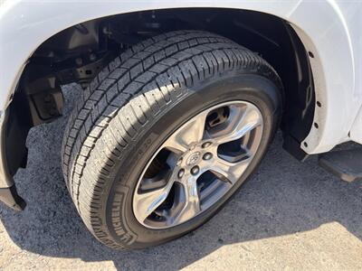 2021 RAM 1500 Laramie   - Photo 11 - Phoenix, AZ 85009