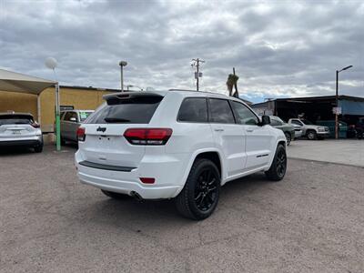 2019 Jeep Grand Cherokee Laredo   - Photo 16 - Phoenix, AZ 85009