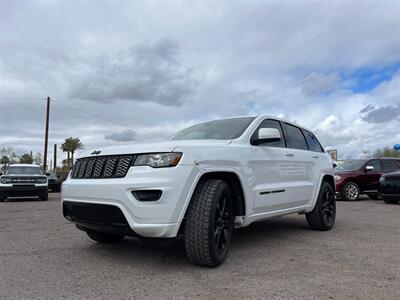 2019 Jeep Grand Cherokee Laredo   - Photo 2 - Phoenix, AZ 85009