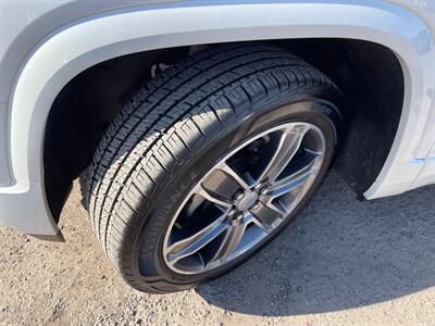 2017 GMC Acadia Denali - Photo 15 - Phoenix, AZ 85009