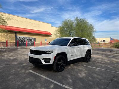 2022 Jeep Grand Cherokee Altitude - Photo 13 - Phoenix, AZ 85009