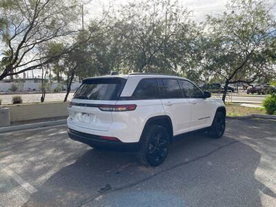 2022 Jeep Grand Cherokee Altitude - Photo 15 - Phoenix, AZ 85009