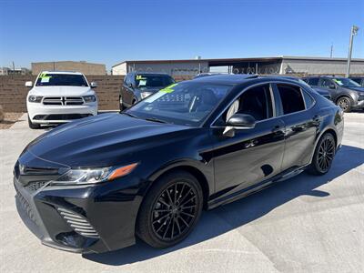 2018 Toyota Camry SE   - Photo 2 - Phoenix, AZ 85009