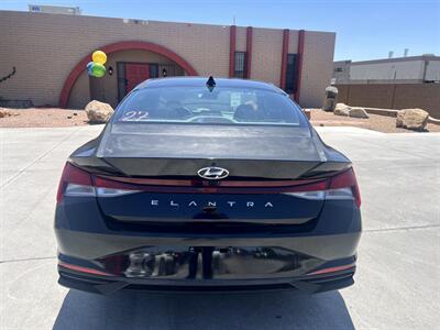 2021 Hyundai ELANTRA SEL   - Photo 3 - Phoenix, AZ 85009