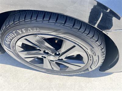 2021 Hyundai ELANTRA SEL   - Photo 16 - Phoenix, AZ 85009