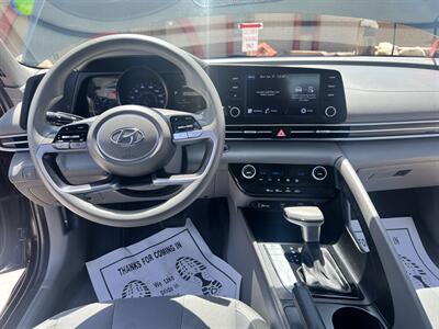 2021 Hyundai ELANTRA SEL   - Photo 9 - Phoenix, AZ 85009