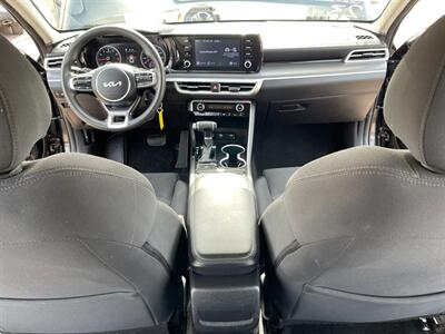 2022 Kia K5 LX   - Photo 9 - Phoenix, AZ 85009
