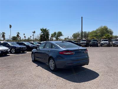 2019 Ford Fusion SE   - Photo 14 - Phoenix, AZ 85009