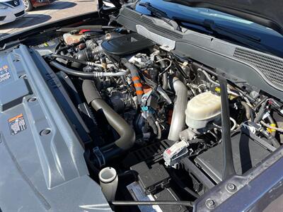 2015 Chevrolet Silverado 3500HD LTZ   - Photo 12 - Phoenix, AZ 85009