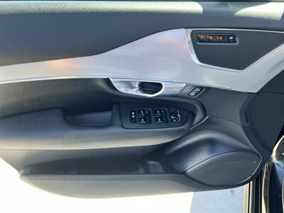 2018 Volvo XC90 T5 Momentum 7-Passenger   - Photo 12 - Phoenix, AZ 85009