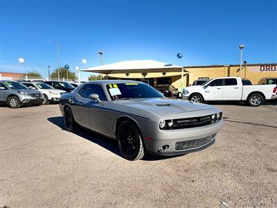 2018 Dodge Challenger R/T Plus   - Photo 11 - Phoenix, AZ 85009