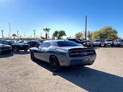 2018 Dodge Challenger R/T Plus   - Photo 13 - Phoenix, AZ 85009