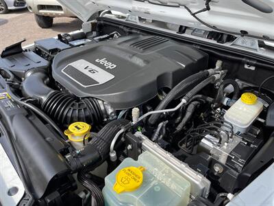 2017 Jeep Wrangler Unlimited Sport   - Photo 11 - Phoenix, AZ 85009