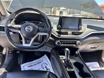 2019 Nissan Altima 2.5 SR   - Photo 9 - Phoenix, AZ 85009