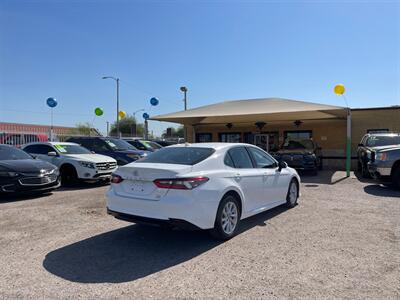 2022 Toyota Camry LE   - Photo 14 - Phoenix, AZ 85009