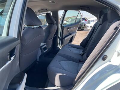 2022 Toyota Camry LE   - Photo 6 - Phoenix, AZ 85009