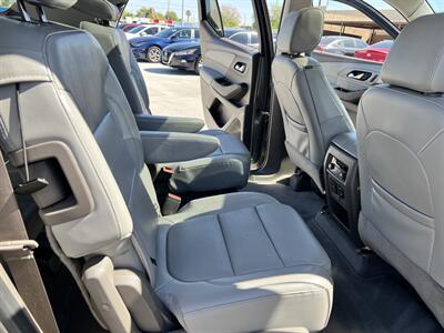2018 Chevrolet Traverse Premier   - Photo 15 - Phoenix, AZ 85009