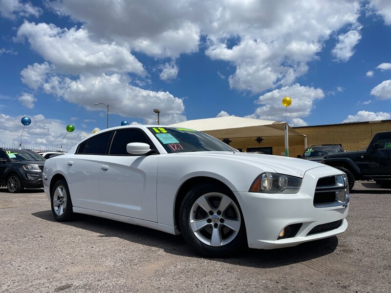 2013 Dodge Charger SE  