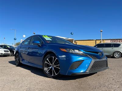 2018 Toyota Camry SE   - Photo 1 - Phoenix, AZ 85009