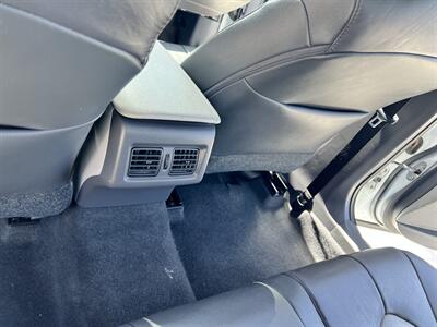 2019 Toyota Camry Hybrid XLE   - Photo 12 - Phoenix, AZ 85009