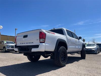 2017 Toyota Tacoma SR5 V6 - Photo 4 - Phoenix, AZ 85009