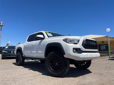 2017 Toyota Tacoma SR5 V6 Truck