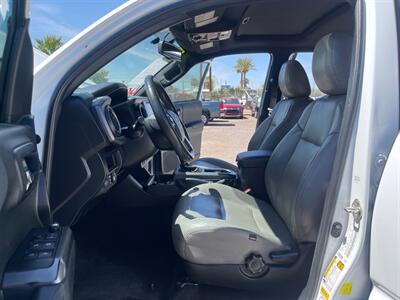 2017 Toyota Tacoma SR5 V6 - Photo 5 - Phoenix, AZ 85009