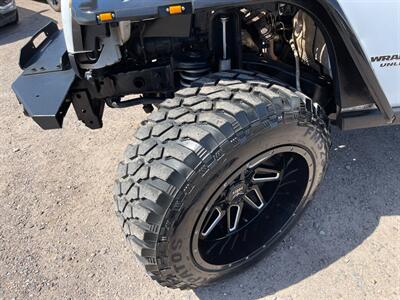 2011 Jeep Wrangler Unlimited Rubicon   - Photo 13 - Phoenix, AZ 85009