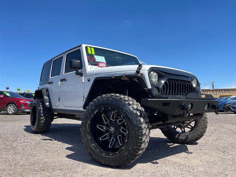 2011 Jeep Wrangler Unlimited Rubicon   - Photo 1 - Phoenix, AZ 85009
