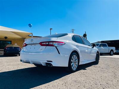 2020 Toyota Camry SE   - Photo 4 - Phoenix, AZ 85009