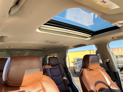 2017 Cadillac Escalade Luxury   - Photo 11 - Phoenix, AZ 85009