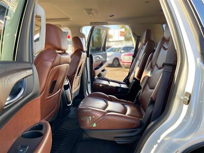 2017 Cadillac Escalade Luxury   - Photo 6 - Phoenix, AZ 85009