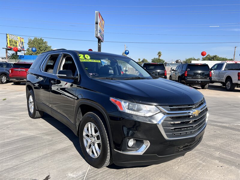 2020 Chevrolet Traverse Premier   - Photo 1 - Phoenix, AZ 85009