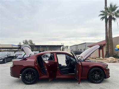 2018 Dodge Charger SXT   - Photo 5 - Phoenix, AZ 85009