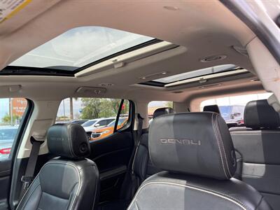 2021 GMC Acadia Denali   - Photo 11 - Phoenix, AZ 85009