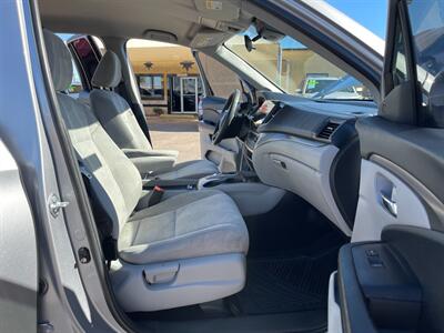 2021 Honda Pilot EX - Photo 8 - Phoenix, AZ 85009