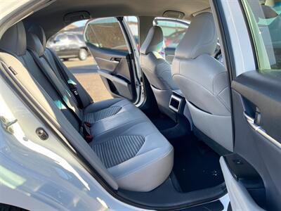 2019 Toyota Camry SE   - Photo 8 - Phoenix, AZ 85009